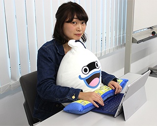完全予約限定！妖怪ウォッチの新作DVDは、モチモチのウィスパークッション付き