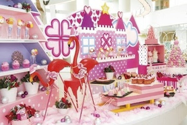 ピンクまみれで恋愛運アップ ヒルトン東京ベイのデザートブッフェ ピンク クリスマス ウォーカープラス