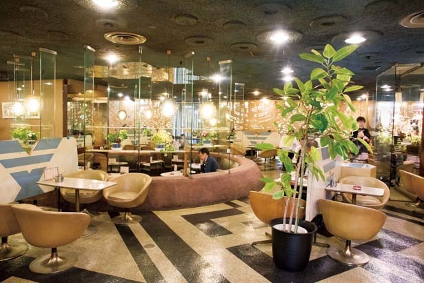 広々とした店内/喫茶マヅラ