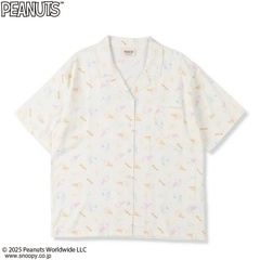「レディース シャツ(ベージュ)」(1639円)