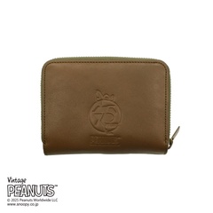 裏面には75周年ロゴの型押し入り