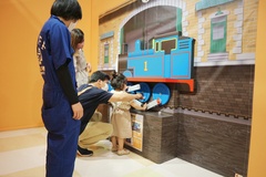 「動かなくなった機関車」