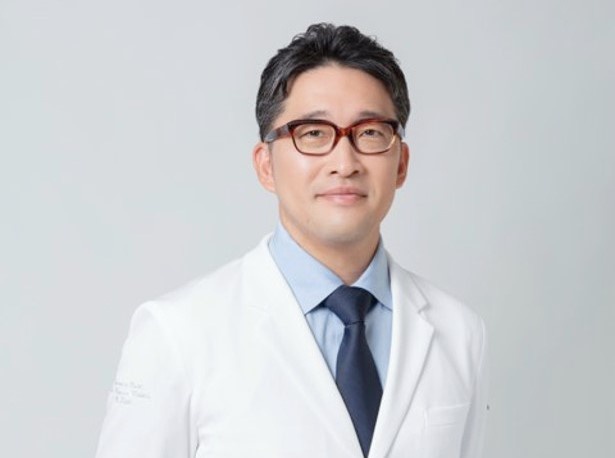 慶應義塾大学医学部特任助教・日本サウナ学会代表理事の加藤容崇先生
