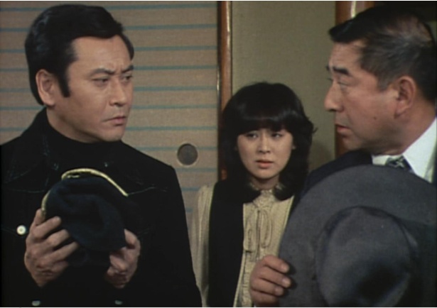 「黄金仮面 妖精の美女」より