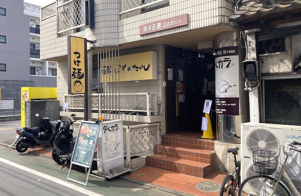 江古田駅からすぐに行ける。各店の店主はみな長男