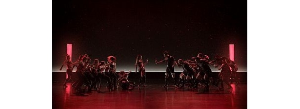 互いにダンスをしあった後は…