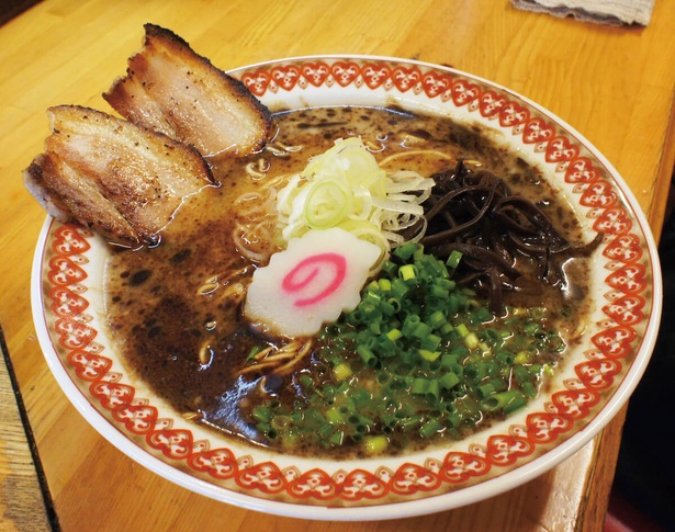 【第2幕】らーめん小僧×ニネンヤ　黒豚骨 炙り肉ラーメン