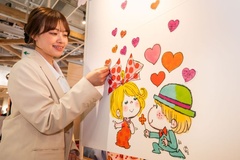 店頭にはメッセージを書いて貼るラブリーなボードが