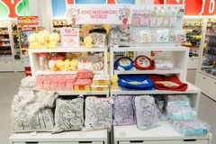 3階で“レトロカワイイ”新商品をチェック！