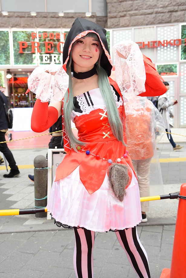 初音ミクに扮する綾さん