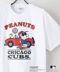 「【PEANUTS×MLB】オリジナルデザインTシャツ(シカゴ・カブス)」(大人4939円、キッズ3839円)