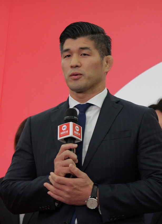 柔道金メダリストの井上康生