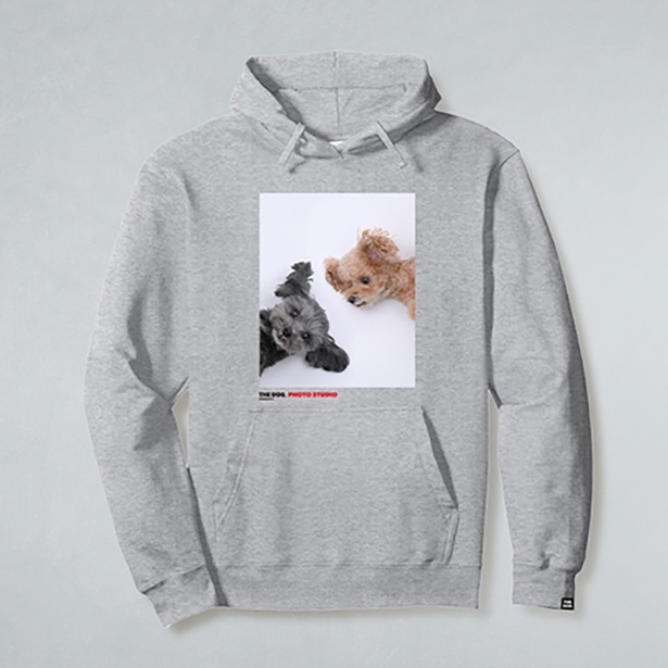 パーカー(1万2000円)