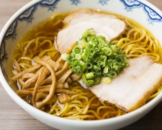 【福岡】世界が認めた！北九州を代表する中華そば「藤王」のコク深い一杯