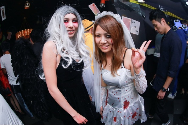 iD cafeのハロウィーンで見つけた仮装パリピ070