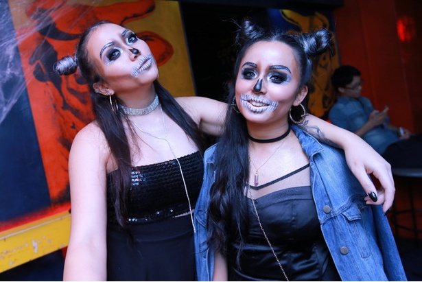 iD cafeのハロウィーンで見つけた仮装パリピ094