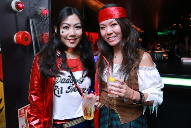 iD cafeのハロウィーンで見つけた仮装パリピ104