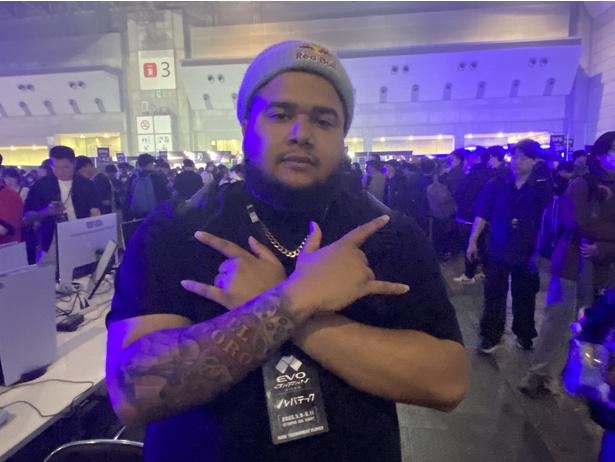 「ウメハラ選手、待ってます」連覇を達成したメナRD選手、EVO Japan優勝スピーチでレジェンドに「挑戦状」