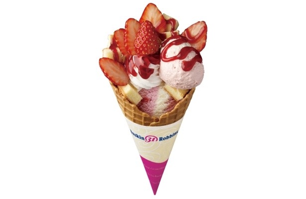 【写真】いちごクリームとミルククリーム、たっぷりのいちごとアイスでまさに姫系デコ！