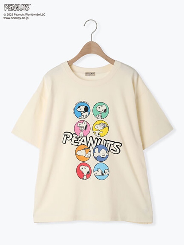 「【PEANUTS×Samansa Mos2】75thアートTee(キナリ)」(3850円)