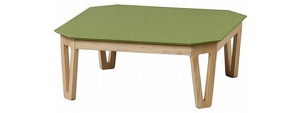 デザイン、カラーともバリエーション豊富に！「カジュアル (グリーン)こたつテーブル」（3万7500円）