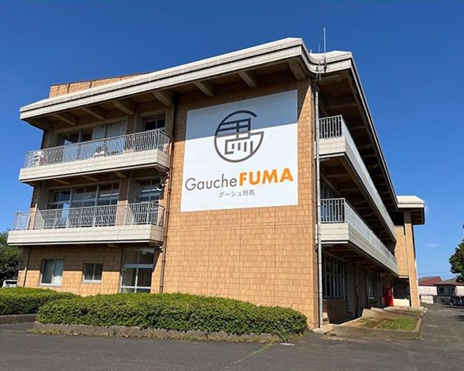 大工職人が50年で70万人減少、“即戦力の職人を30日で育てる”業界の救世主「JMCA」とは？