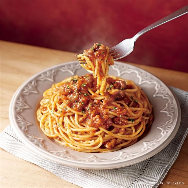 「パスタ 国産牛のボロネーゼ」(810 円)