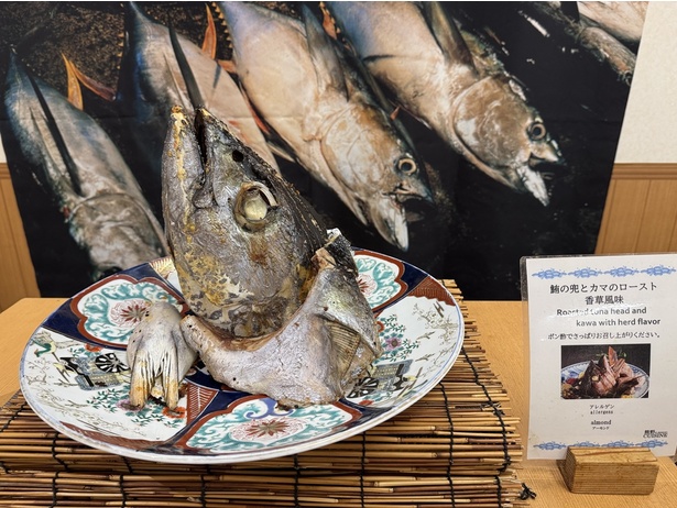 マグロの町・那智勝浦ならではの料理が並ぶ