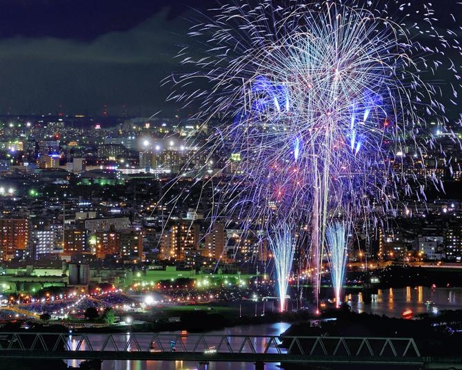 7月22日開催の「第59回葛飾納涼花火大会」を大迫力の特等席で！ホテルがセットの便利でお得なツアーが発売中