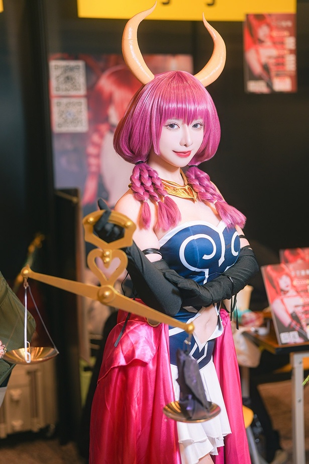 「葬送のフリーレン」“断頭台のアウラ”に扮する丁丁さん