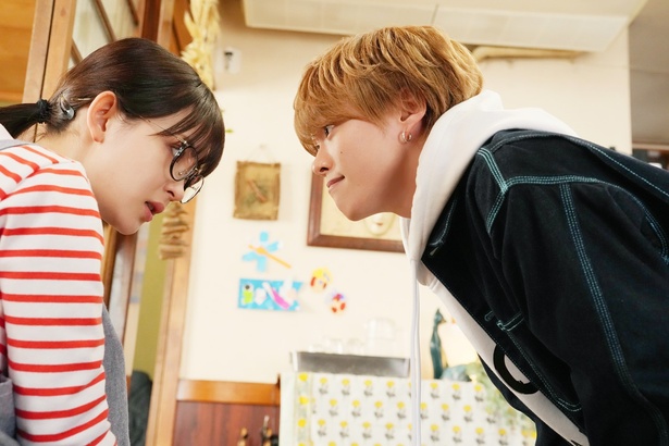 陰キャ女子とアイドルの普通じゃありえない出会い…を果たしたふたりはこの先どうなるの!?