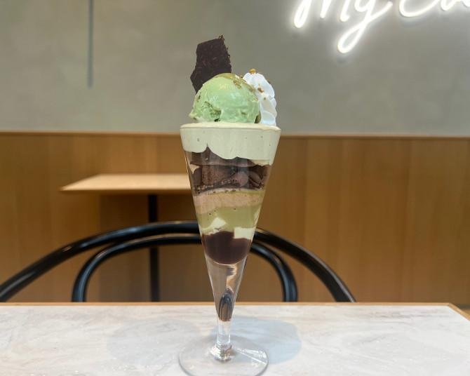 ゴディバで味わう新感覚スイーツ！ドバイチョコレートにインスパイアされた新作パフェ＆ショコリキサー