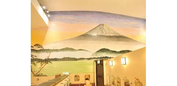 立派なタイル絵の富士山