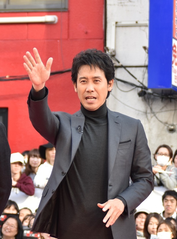 【写真を見る】探偵役の大泉洋、今作でもひどい目にあうという