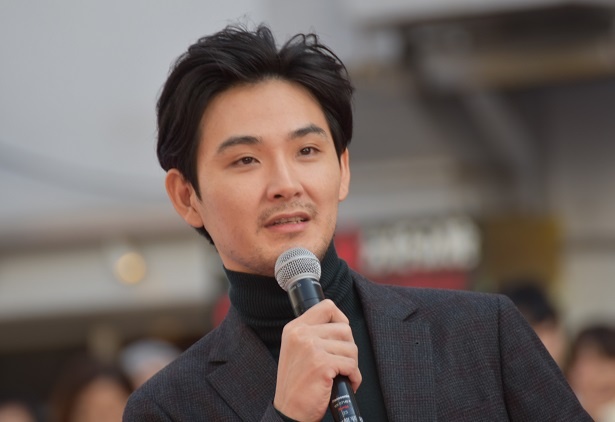 【写真を見る】高田役の松田龍平、やられるアクションシーンが楽しかったと語る