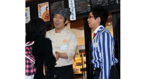 多くのファンが押し寄せた「和スイーツ四季の実 TEAROOM」のオープニングイベント