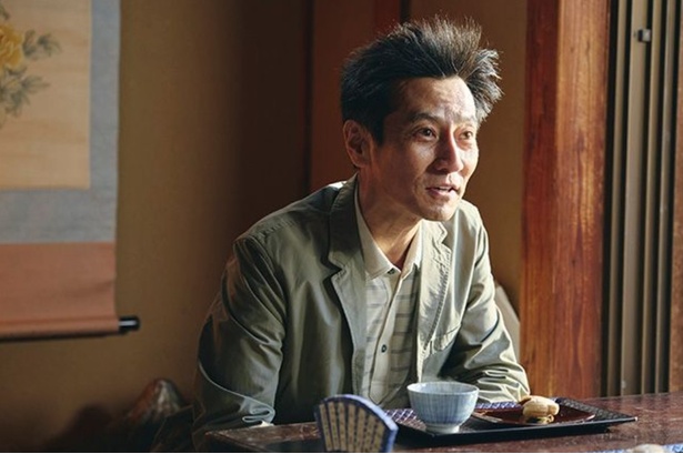 ある男(津田寛治)