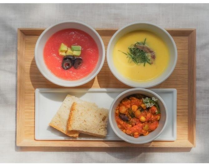 養生カフェ「enoak」が表参道にオープン、和のポタージュ“すりながし”やスムージーでおいしいセルフケアを提案