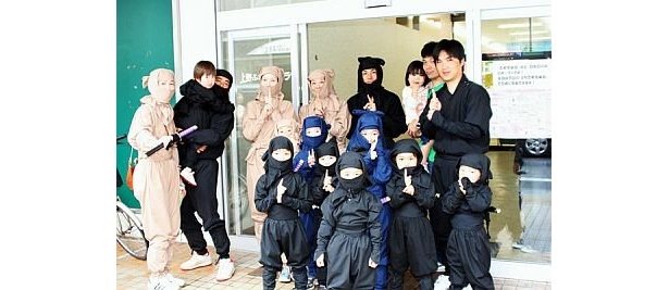 【写真】大人も子供も忍者になりきろう！