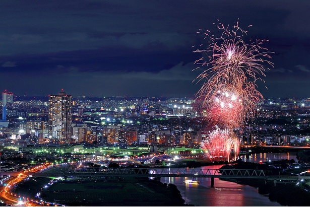 「第59回 葛飾納涼花火大会」が2025年7月22日(火)に開催される