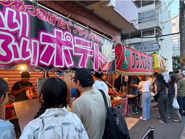 屋台グルメ好きならぜひ立ち寄りたい