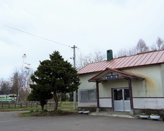 【北海道ゆるっと鉄道旅～札沼線2】一日一本しか列車が来ない終着駅で街歩き