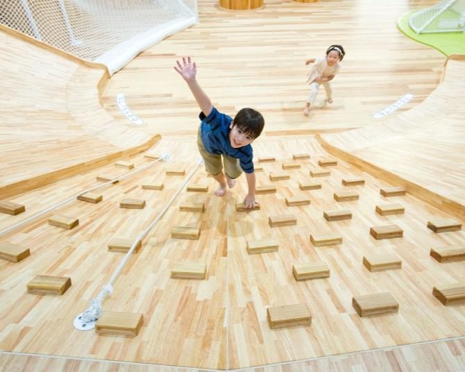 これは間違いなくリピート確定！子ども向け屋内無料遊び場「なわてmokumokuひろば」の充実度がとにかくすごい