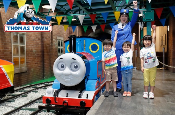 ソドー島最大の街「ナップフォード」を再現した屋内型テーマパーク「トーマスタウン新三郷」
