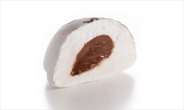 マシュマロは大きめサイズで濃厚なチョコクリーム入りなので、1個でも満足の食べごたえ