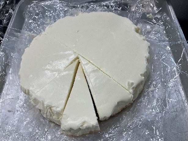 【写真】研究員の手作りレアチーズケーキ