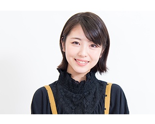 浜辺美波「落ち着くのは物置の隅っこ」、2017年飛躍女優の意外な一面