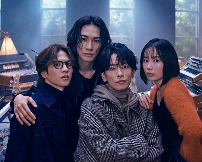 佐藤健・菅田将暉・町田啓太・志尊淳の“ガチ演奏”に「今年最高のNetflixドラマ」の声続出！『グラスハート』が音楽ドラマの新境地