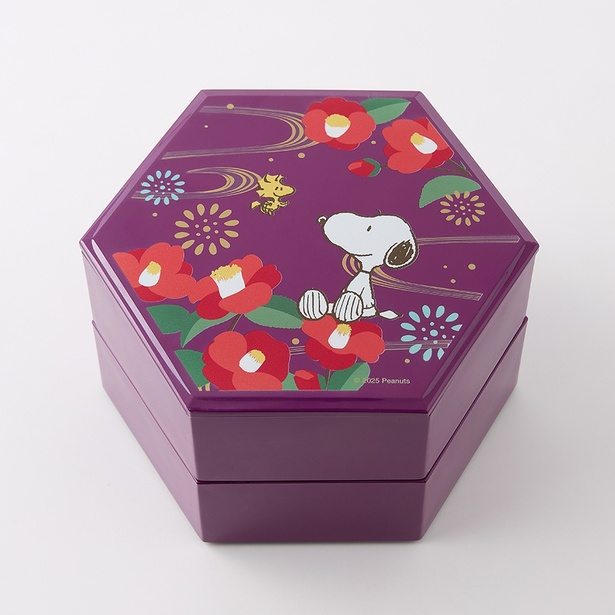 おしゃれな重箱。小物入れとしても使えそう