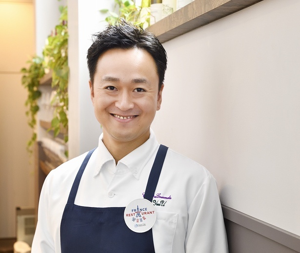 【写真】参加店のひとつ、東京・白金台の「Clos des Gourmets(クロ デ グルメ)」の川﨑康志さん